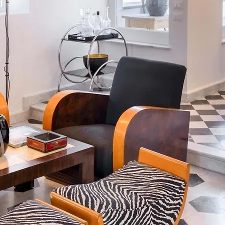 - The Roof Apartman Sorrento